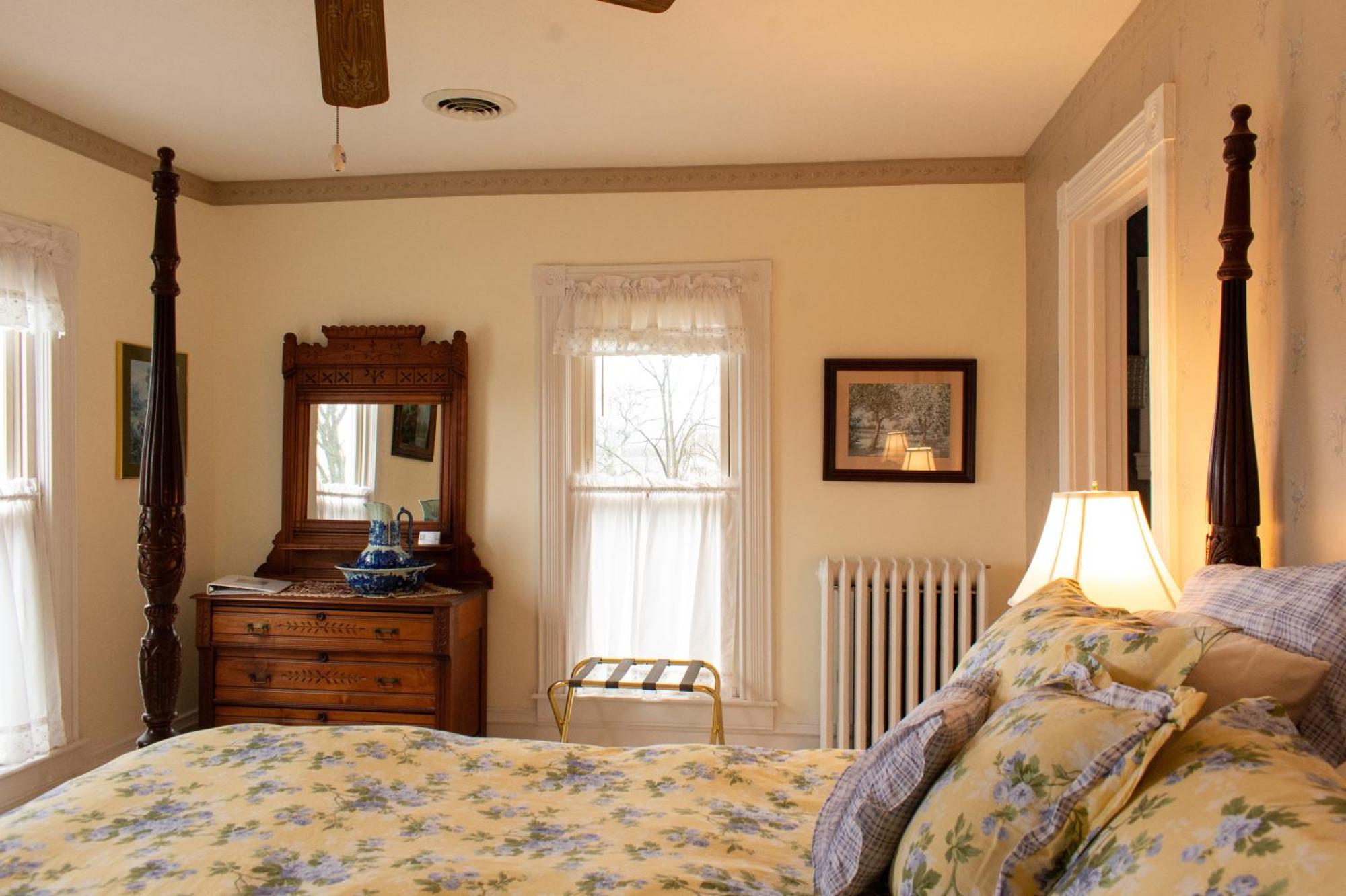 Hudson Manor Bed & Breakfast Watkins Glen Exterior foto