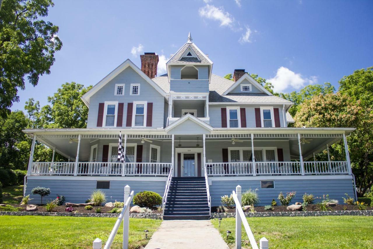 Hudson Manor Bed & Breakfast Watkins Glen Exterior foto