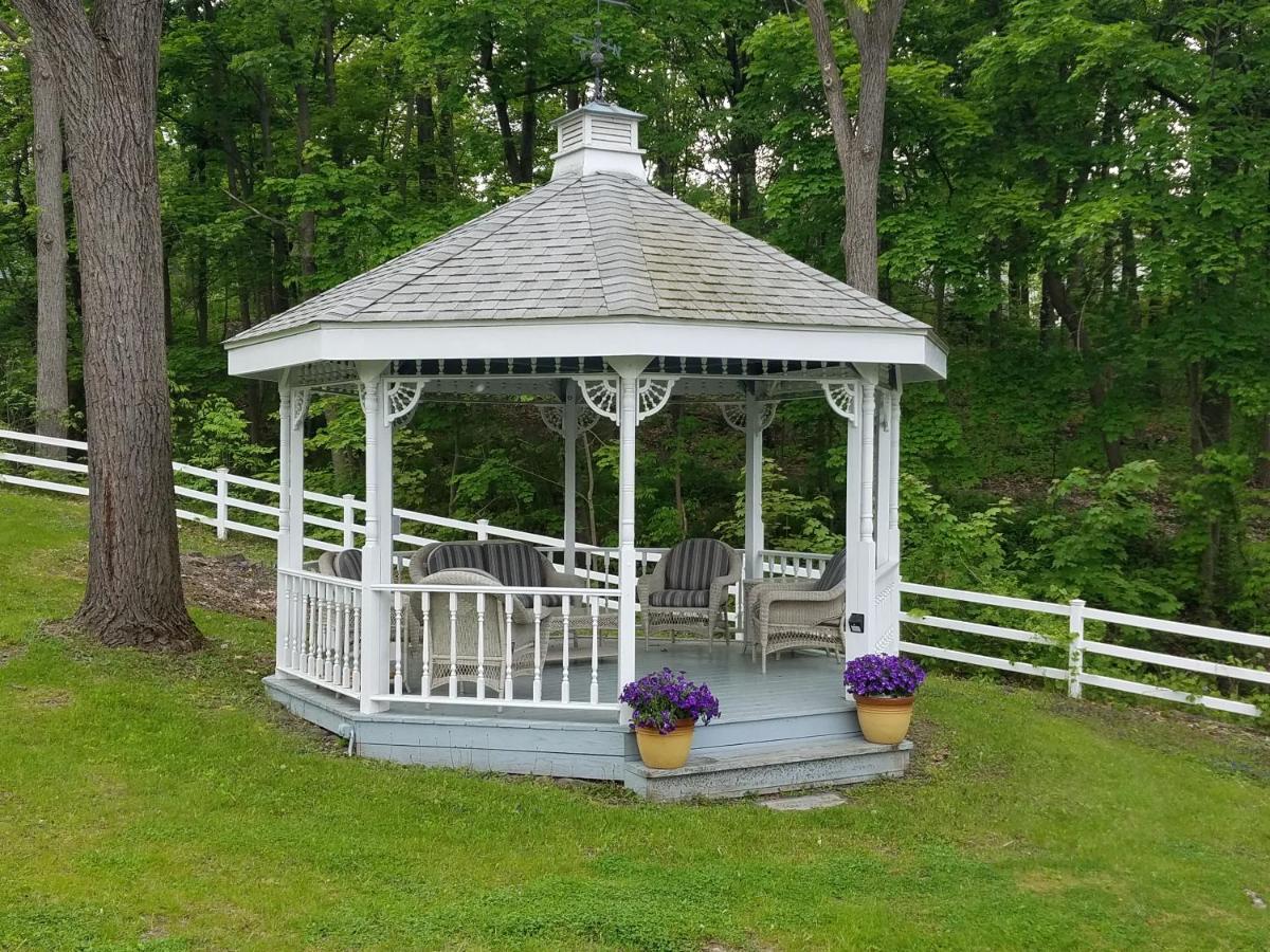 Hudson Manor Bed & Breakfast Watkins Glen Exterior foto